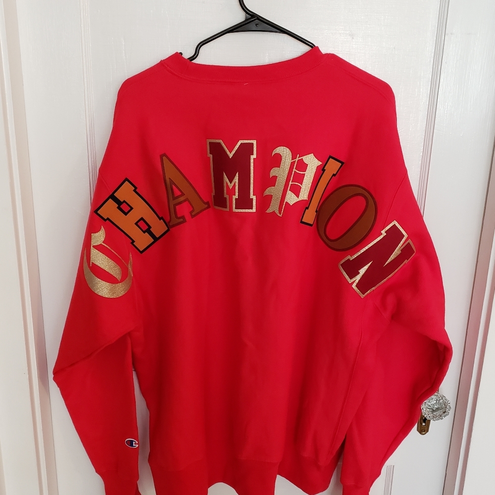 Mens Champion sweat shirt